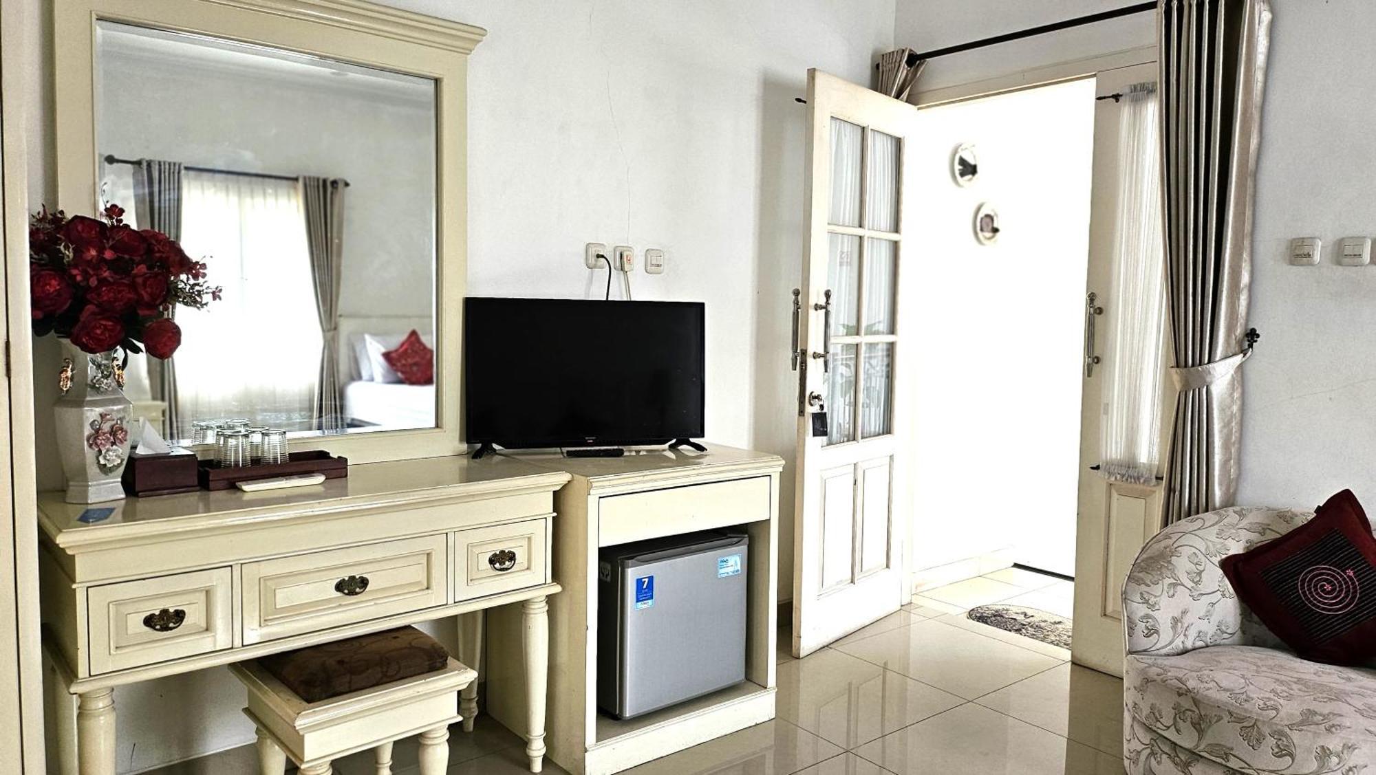 Surokarsan 9 House Yogyakarta Hotel Екстериор снимка