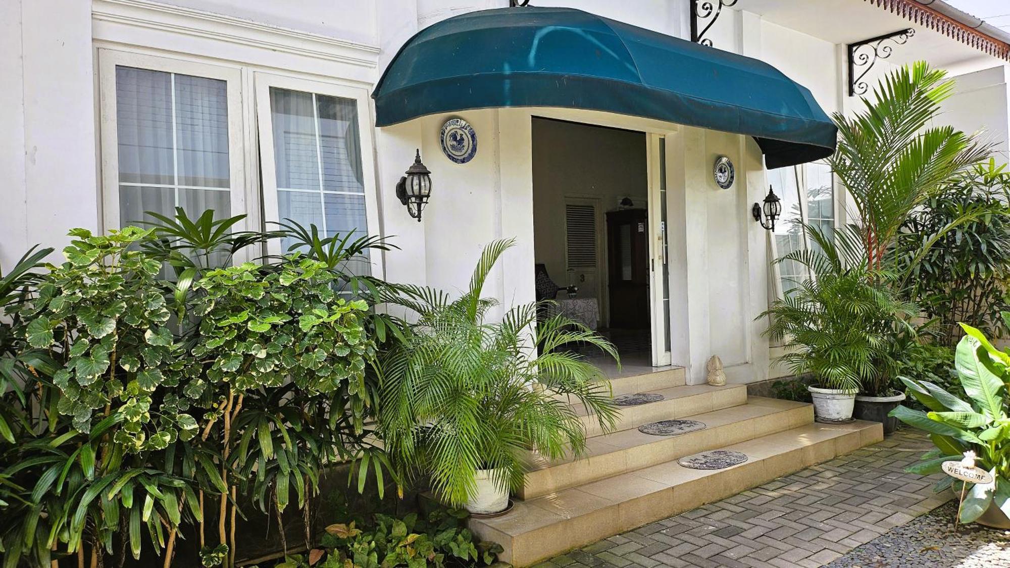 Surokarsan 9 House Yogyakarta Hotel Екстериор снимка