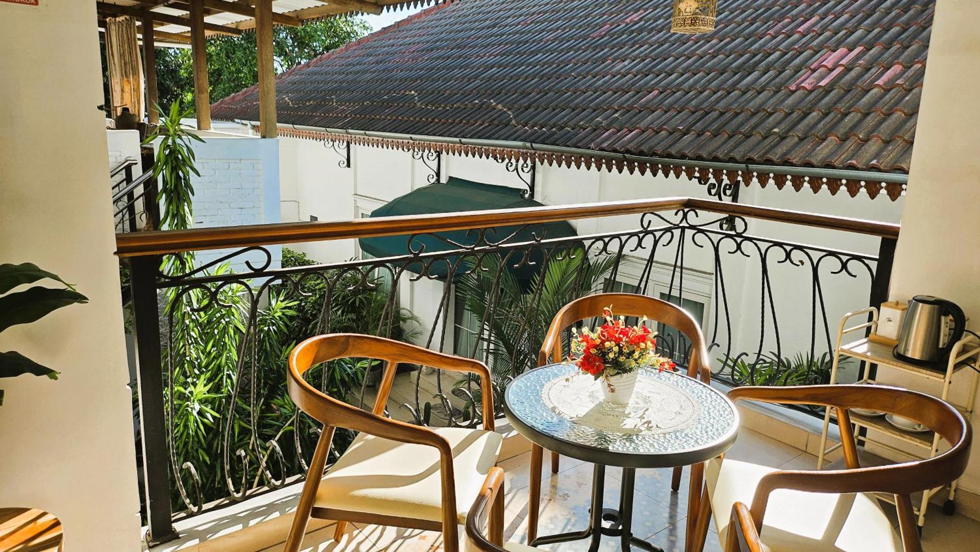 Surokarsan 9 House Yogyakarta Hotel Екстериор снимка