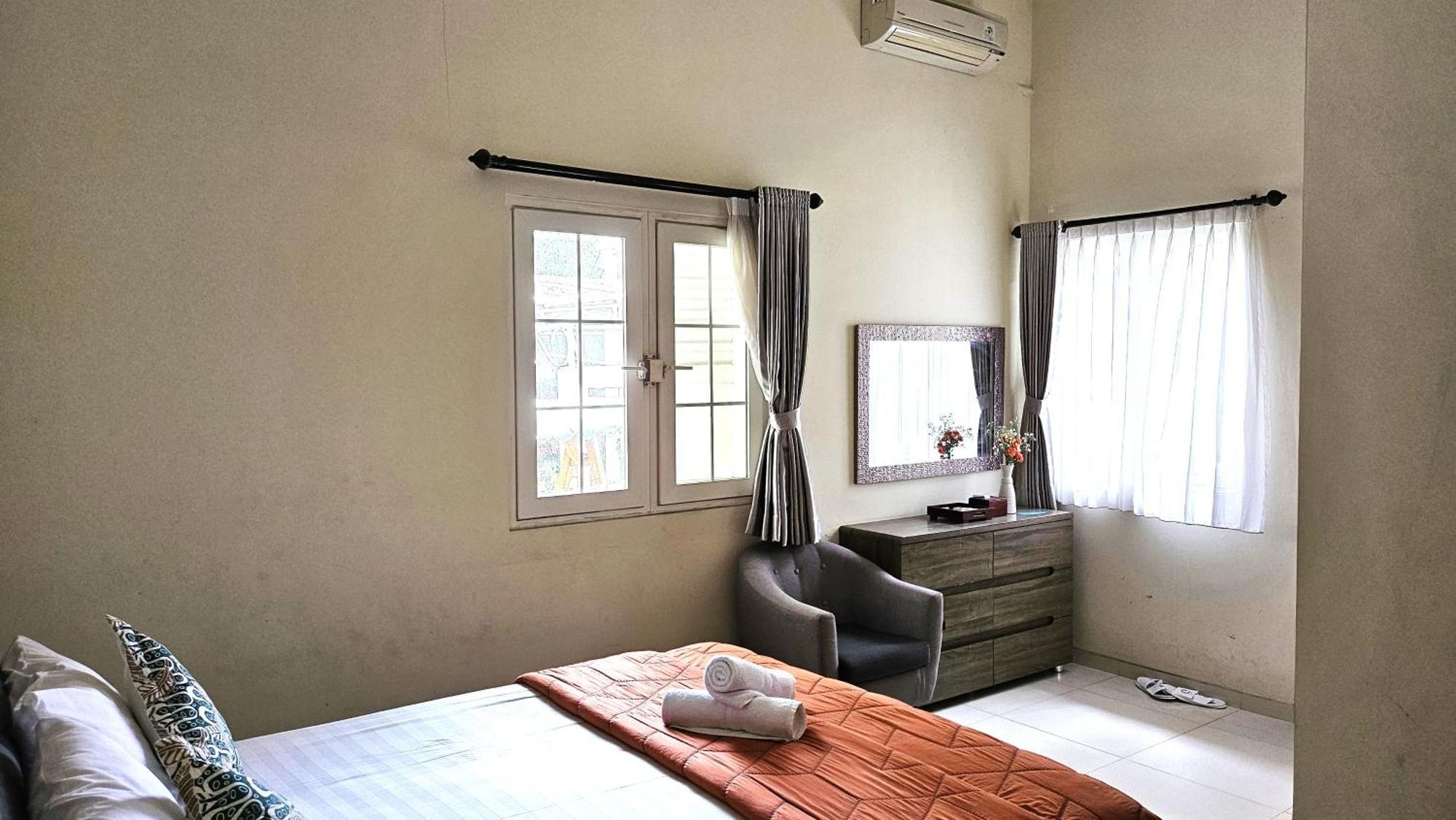 Surokarsan 9 House Yogyakarta Hotel Екстериор снимка