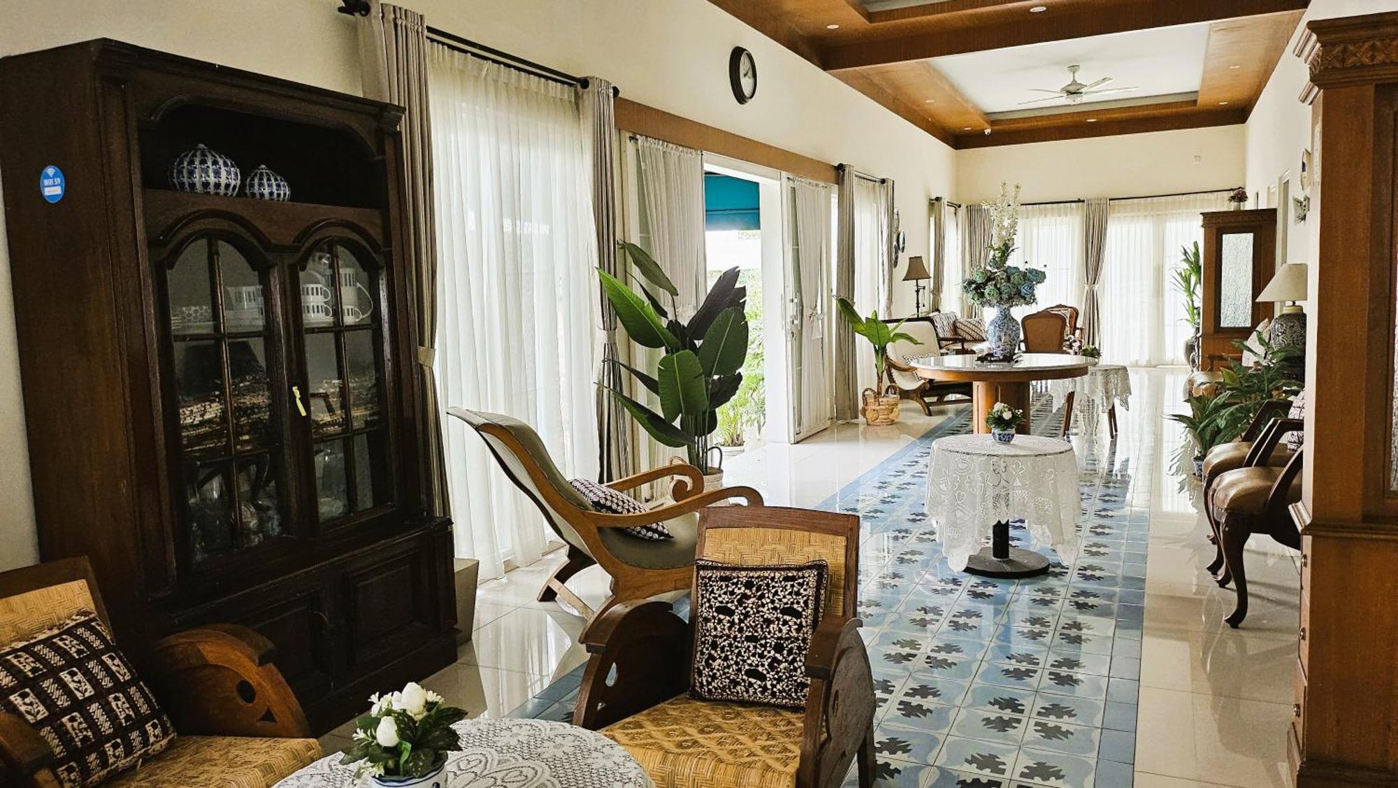 Surokarsan 9 House Yogyakarta Hotel Екстериор снимка