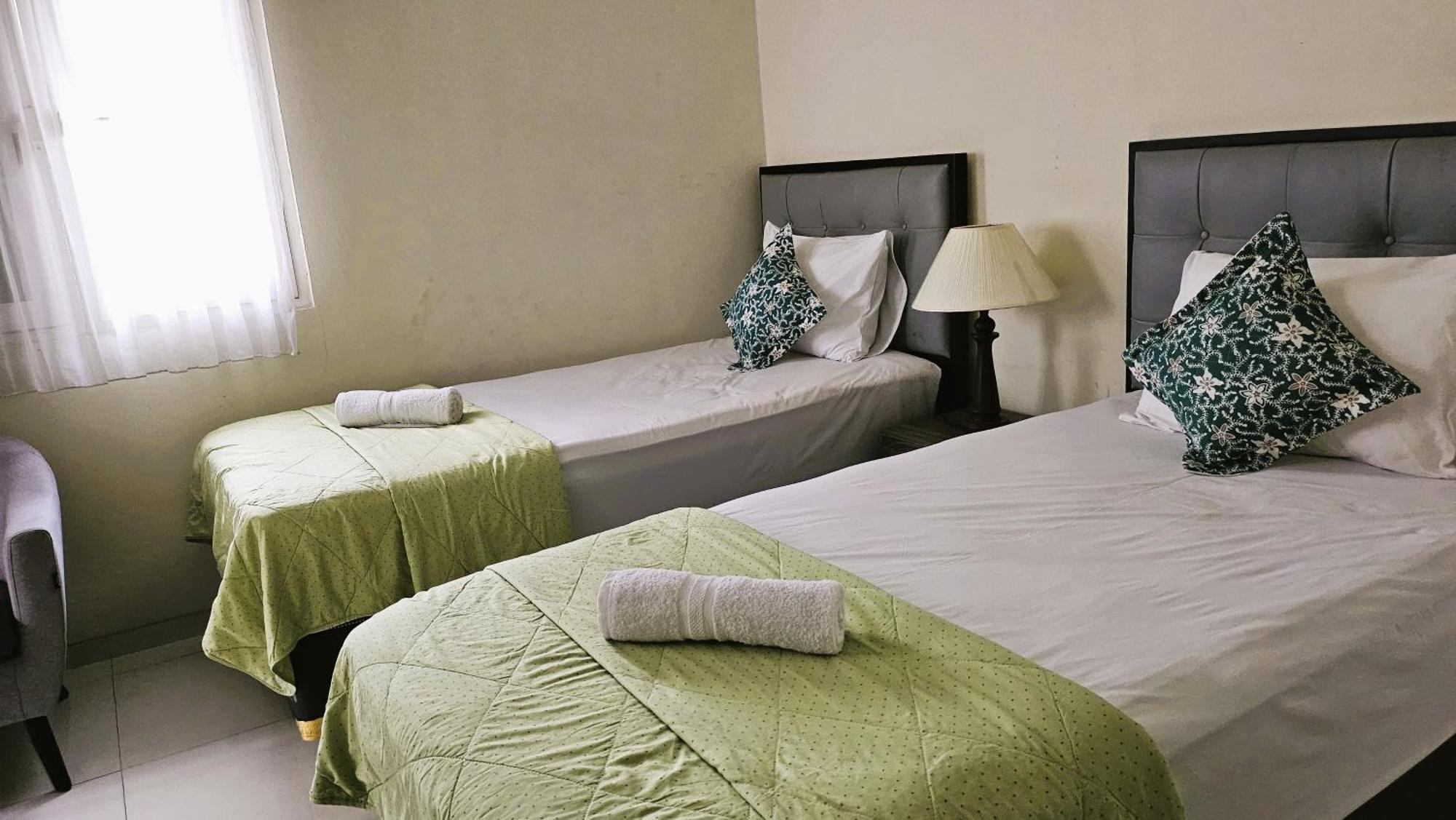 Surokarsan 9 House Yogyakarta Hotel Екстериор снимка