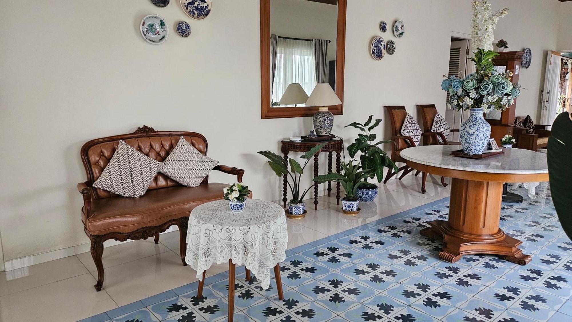 Surokarsan 9 House Yogyakarta Hotel Екстериор снимка